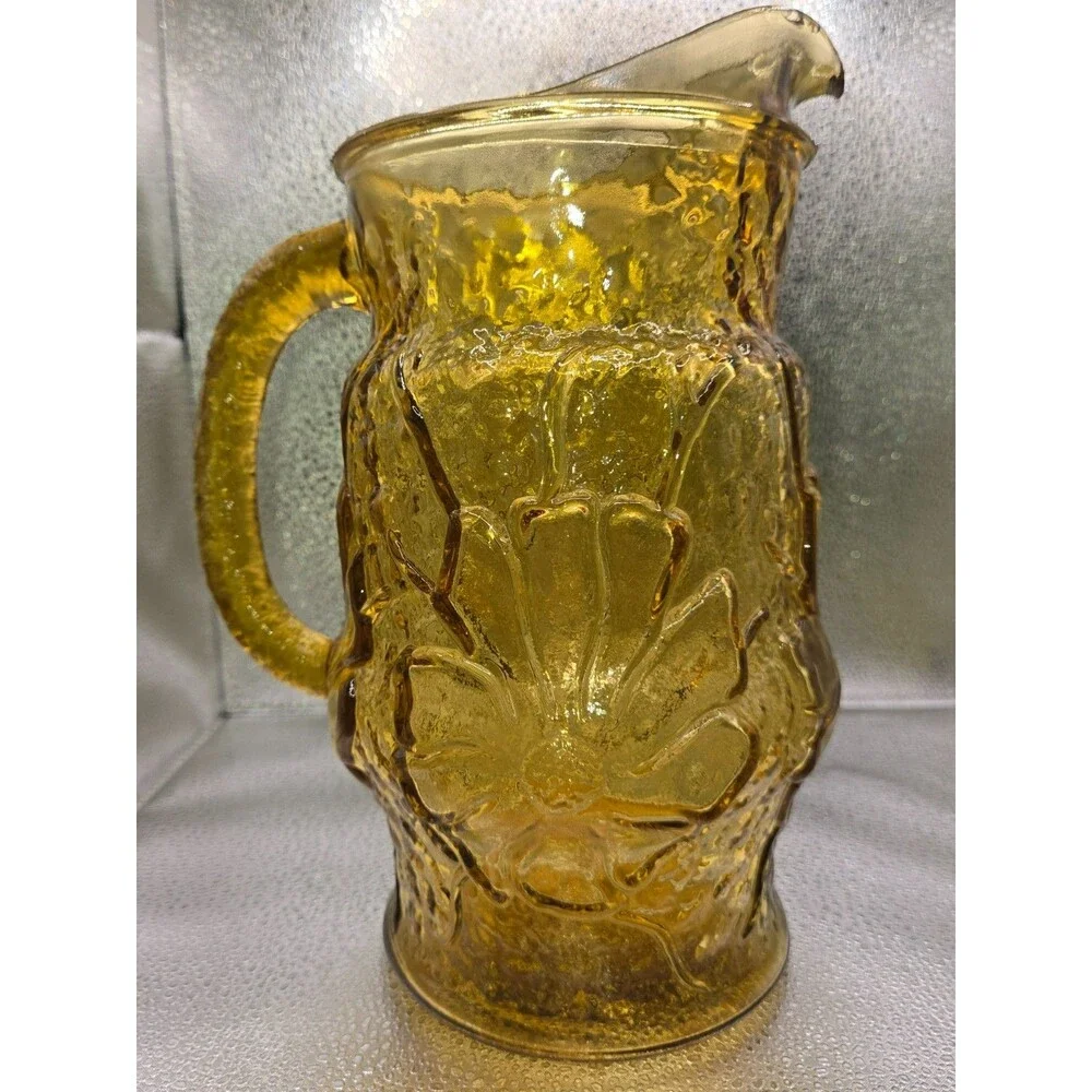 Vintage Amber Glass Pitcher, Embossed Sunflower Floral Pattern with Ice Lip,8